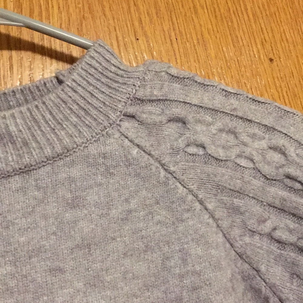 Sweater - Picture 3 of 4